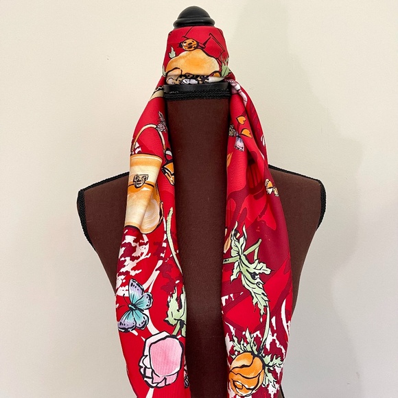 Salvatore Ferragamo Scarf Icons Red Multicolor Silk Wrap - Picture 10 of 16